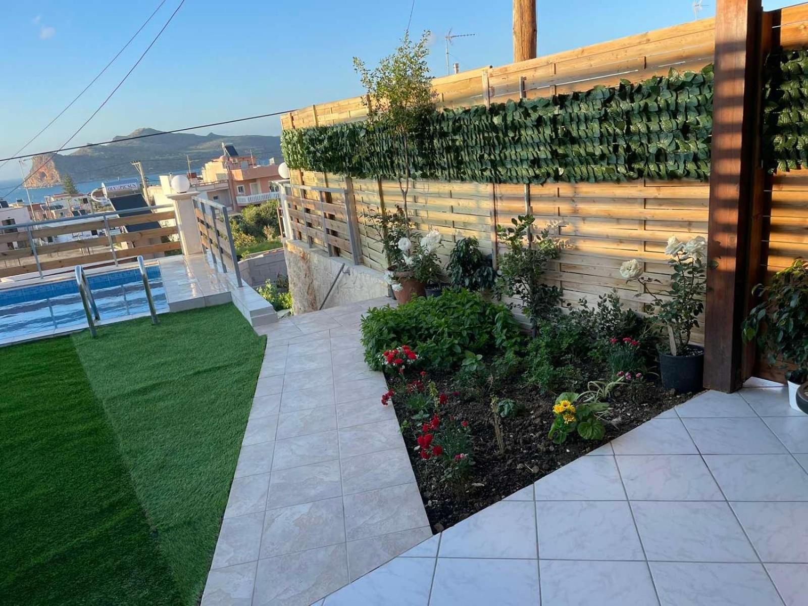 Claudia Villa 2 Agia Marina  Exterior photo